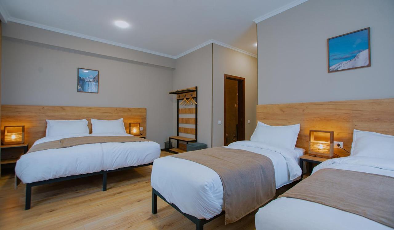 Northgate Hotel Kazbegi Stepantsminda Exterior foto